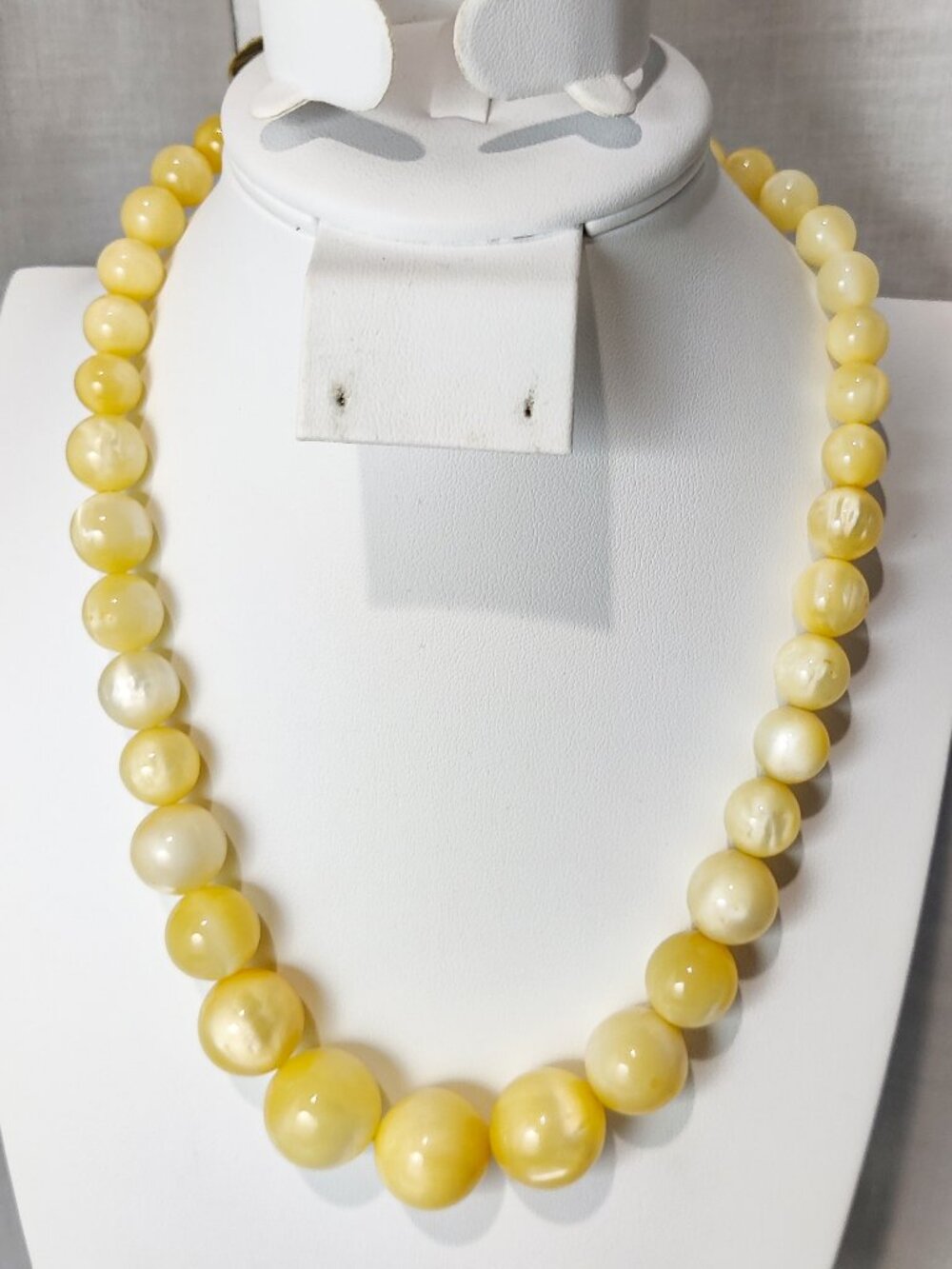 Vintage Domenico Butterscotch Lucite Necklace NOS